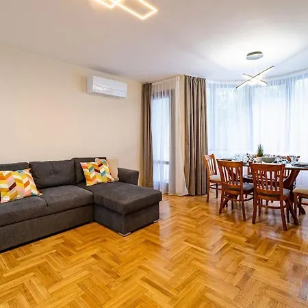 2bdrm Lejlighed
