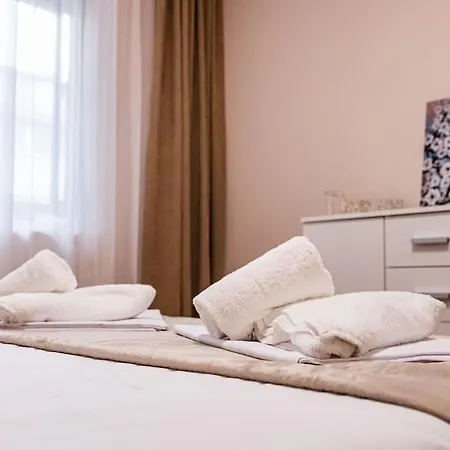 2bdrm וארנה