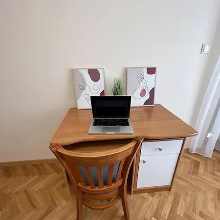 2bdrm דירה